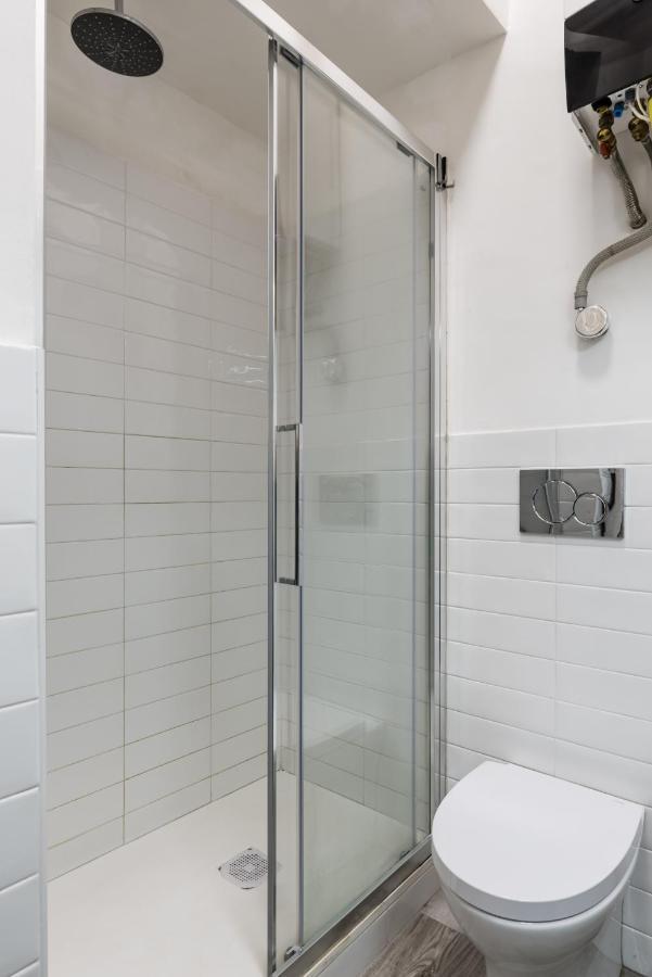 Acquario 5' Free Wifi & Netflix "Prione" By Tilo Apartment'S 제노바 외부 사진